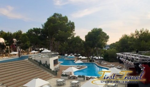 Iberostar Club Cala Barca 00