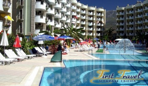 May Garden Club Hotel 00