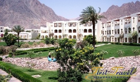 Radisson Blu Taba 00