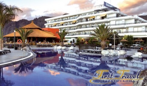 Barcelo Santiago 00