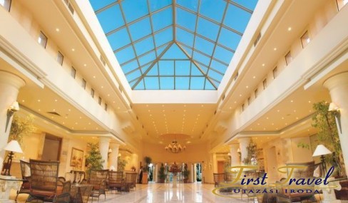 Coral BEach Rotana 0-lobby