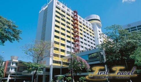 Narai Hotel 01.jpg