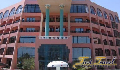 Golden5 Hotel 00.jpg