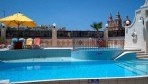 Pergola Hotel 02-medence.jpg