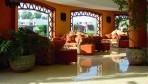 Sol Verginia 03-lobby