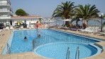 Paradise Hotel 02-medence2