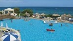 Alexander Beach 02-medence3