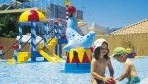 Alexander Beach 02-medence4