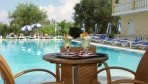 Zorbas apartman 02-medence