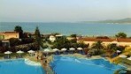 Mitsis Hotel Roda Beach 02-medence1