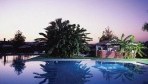 Hotel Mimosa 02-medence3