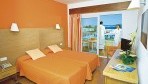 Hotel JS Alcudi Mar 04-szoba