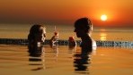 Aska Just in Beach 08-medence