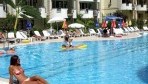 May Garden Club Hotel 02-medence4