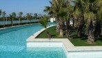 GloriaSerenity02-medence3