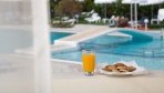 Nirides Hotel 02-medence4