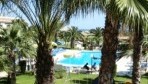 Loutsiana aparthotel 02-medence5
