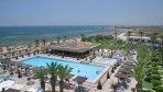 Dome BEach Resort 02-medence2