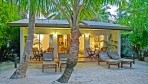 Sun Island 04-bungalow2