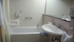 Mediteranee Hotel 04-szoba6fürdõ
