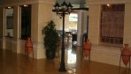 Bellevue04-lobby.jpg