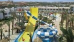 Sinbad Aqua Park Resort 02-medence6csúzda.jpg