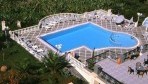 QuintaBelaSaoTiago04-medence2.jpg