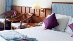 Grand Jomtien Palace 02-szoba5-topdeluxe.jpg