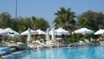 AlbaResort05-medence