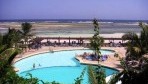 Leopard Beach Hotel 02-medence6