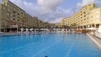 SilenceBeach03-medence.jpg