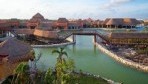 RivieraResort02-medence2.jpg