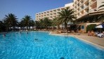 SirensBeach05-medence2.jpg