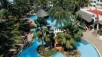 Bamburi Beach Hotel 02-medence