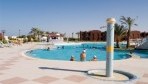 Magawish Swiss Inn Resort 02-medence2.jpg