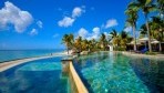 LeMeridienIleMauritius03-medence.jpg