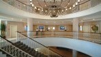 AlbaQueen16-hall
