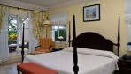 Paradisus Princesa del Mar 04-Presidential_Suite_Bedroom.jpg