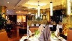 Hilton Phuket Arcadia 05-étterem2
