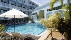 Hotel Andaman Seaview 05 medence