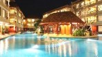 Patong Paragon 02-medence