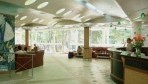 Magnolia03-lobby.jpg