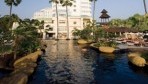 Jomtien Palm Beach 02-medence.jpg