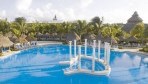 Iberostar Paraiso Beach 02-medence.jpg