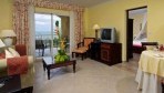 Paradisus Princesa del Mar 04-Imperial_Romance_Suite.jpg