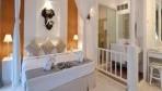 The Island Resort 04-szoba3.jpg