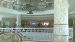 AlbaQueen17-hall
