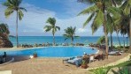 Karafuu Beach Resort 02-medence2.jpg