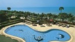 Grand Jomtien Palace 01-medence.jpg