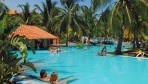 SolSirenasCoralBeach02-medence.jpg